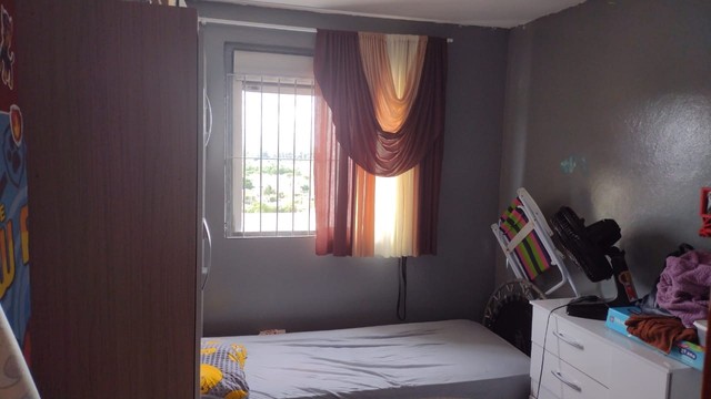 Apartamento, 2 dormitorios, Lomba do Pinheiro - Foto 2