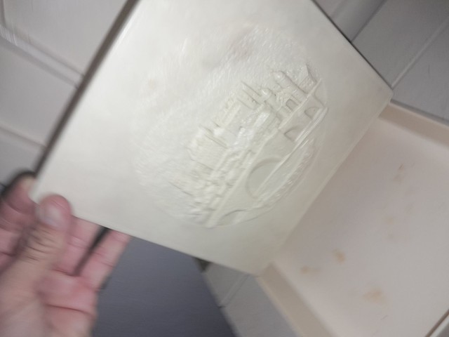 Caixa alto relevo com cidade alemã  - Foto 3