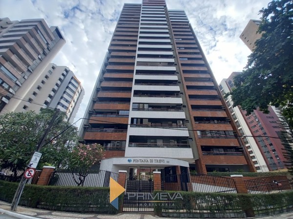 Apartamento  com 2 quartos - Bairro Meireles em Fortaleza