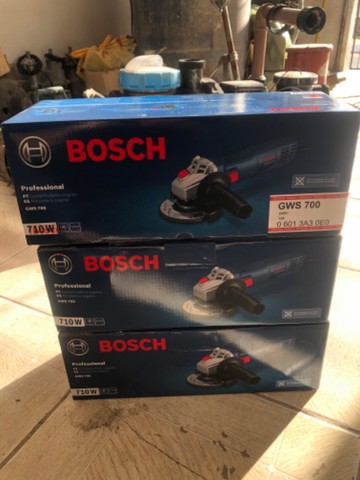 Esmerilhadeira Bosch nova com garantia lixadeirinha 