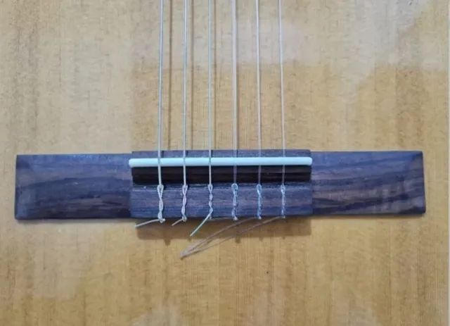 Vendo violão Giannini