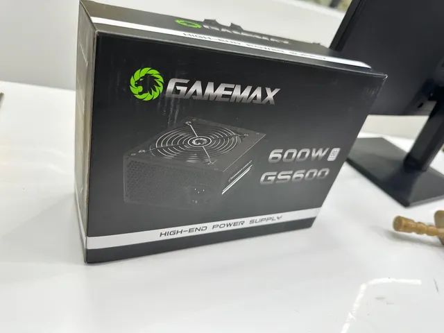 Fonte Gamemax, 600W, 80 Plus White, PFC Ativo, Bivolt, Preto - GS600 FONTE  CUSTO BENEFICIO 