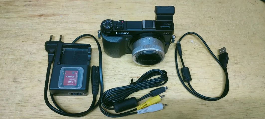 Camera Panasonic Lumix Dmc-gx7 Kit Com Lente Vario 12-32mm - Foto 5