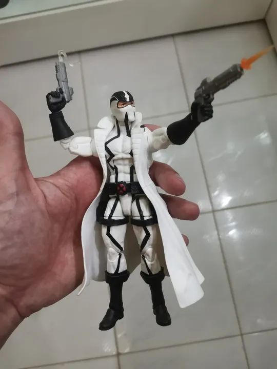 Boneco Fantomex X-Men Marvel Legends 
