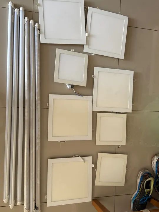 VENDO TUDO: Paflon de led branco frio com todos os drives