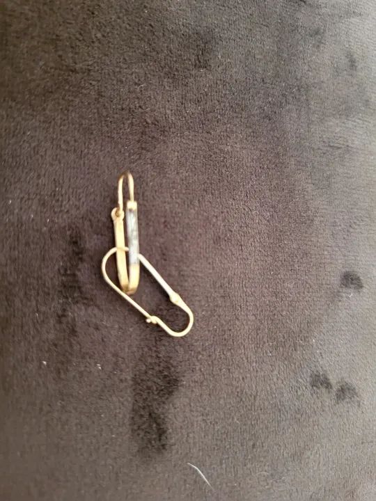 Brincos pequenos de ouro 18k  - Foto 3