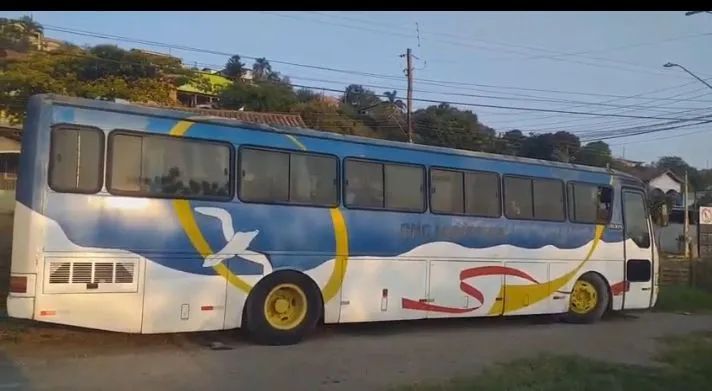 Ônibus em ótimo estado - Foto 6