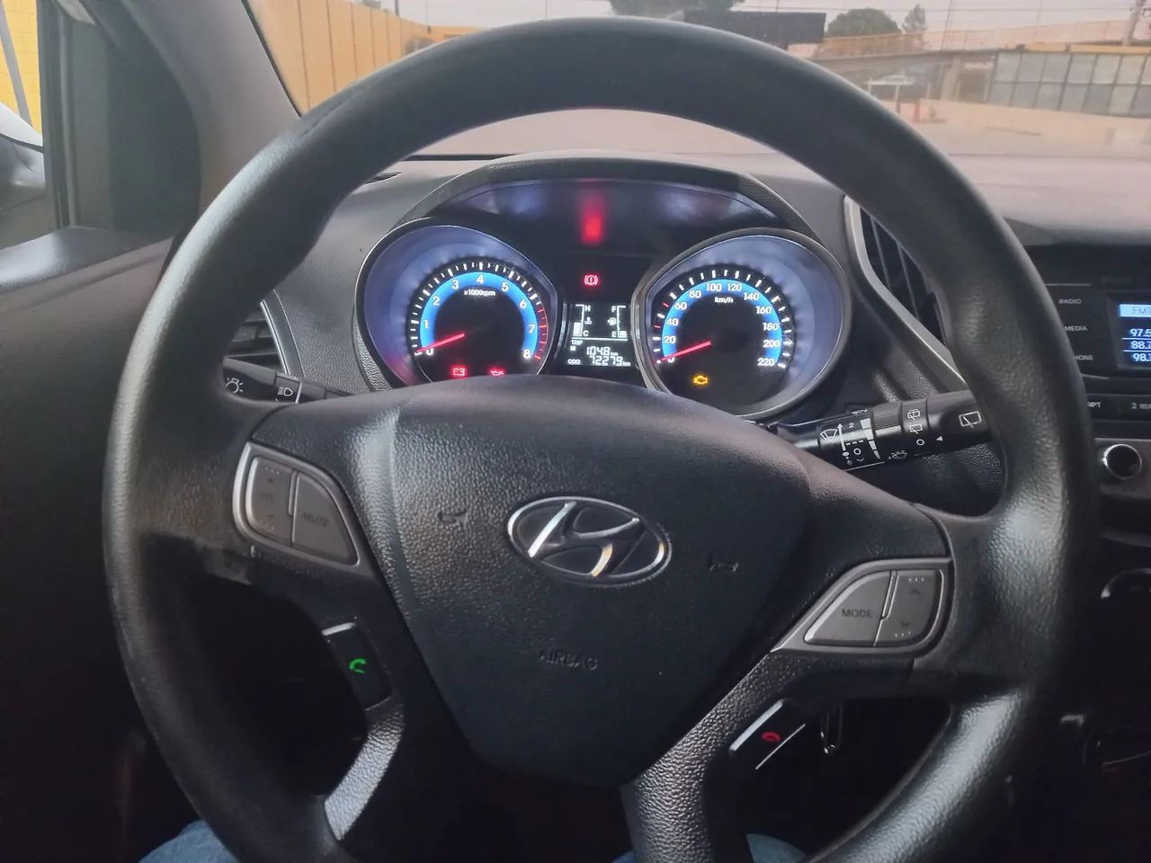 Aluga-se para UBER/99 - Foto 2