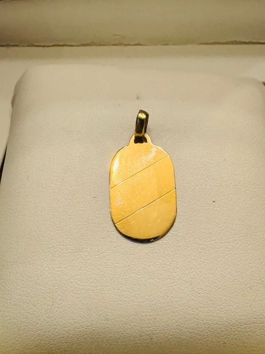 Pingente de Ouro 18k - Oval com Detalhes - Foto 3