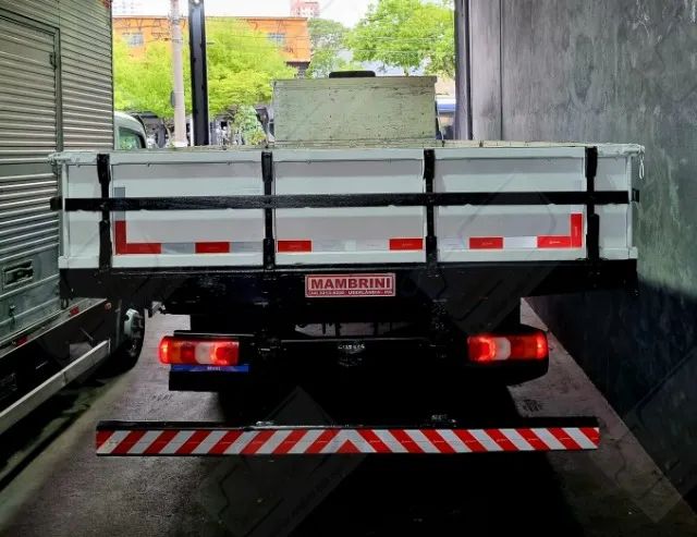 Volvo VM 270 6x2 Cabine Leito - 2022 (Apenas 57.000 km Original) - Foto 10