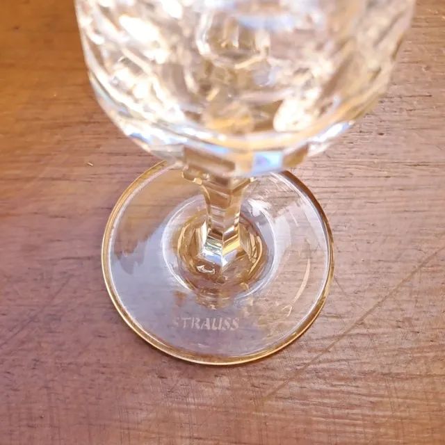 Taças de Licor / Aperitivo STRAUSS - Cristal Lapidado com Gravação na Base - Jogo com 6 Ta - Foto 6