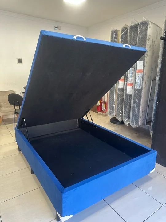 Cama Box de Casal com Baú 690,00