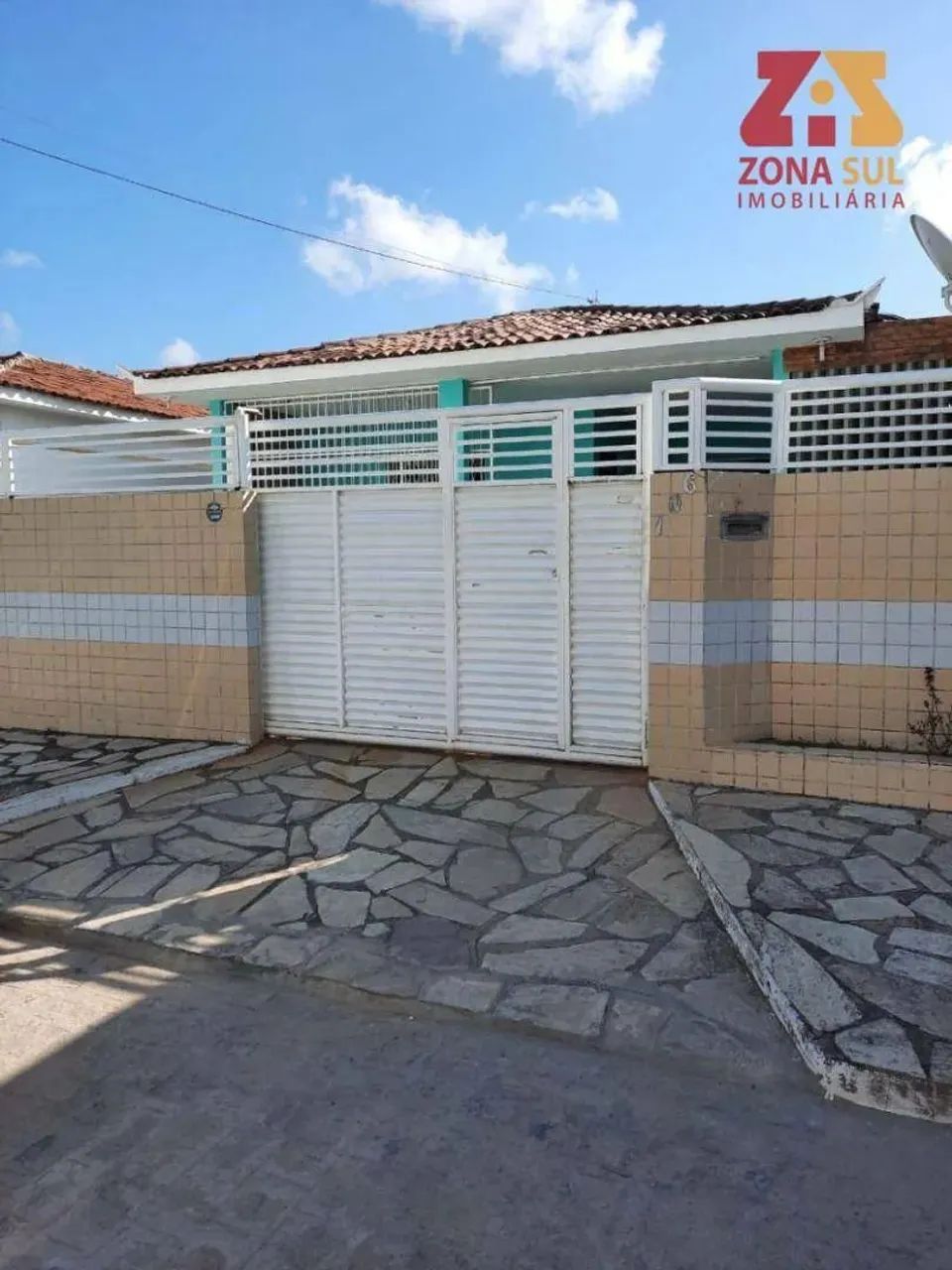 Casa com 4 dormitórios à venda, 137 m² por R$ 500.000,00 - José Américo de Almeida - João 