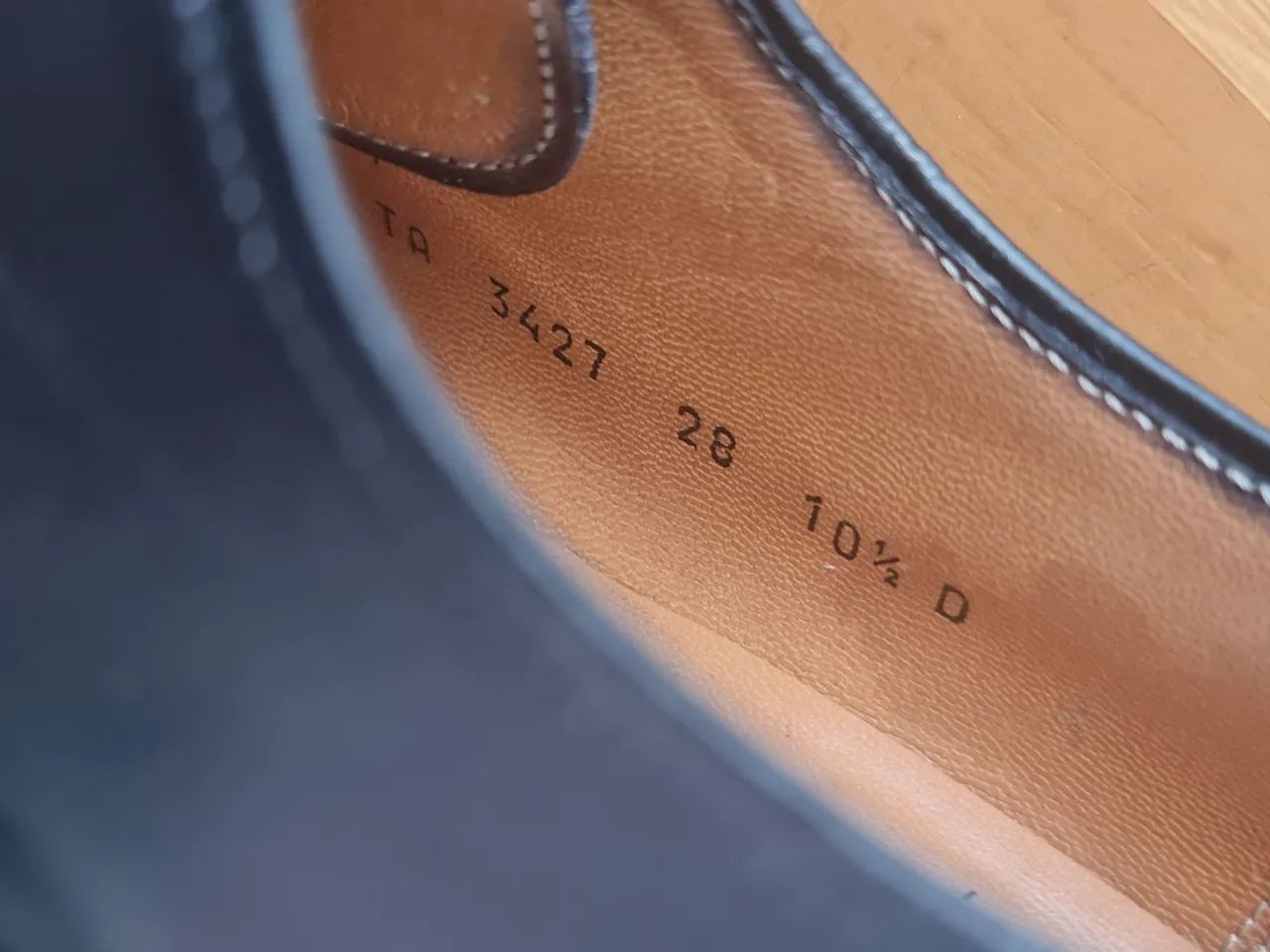 Sapatos Ferragamo Preto - Original - Tamanho 42 - Foto 5