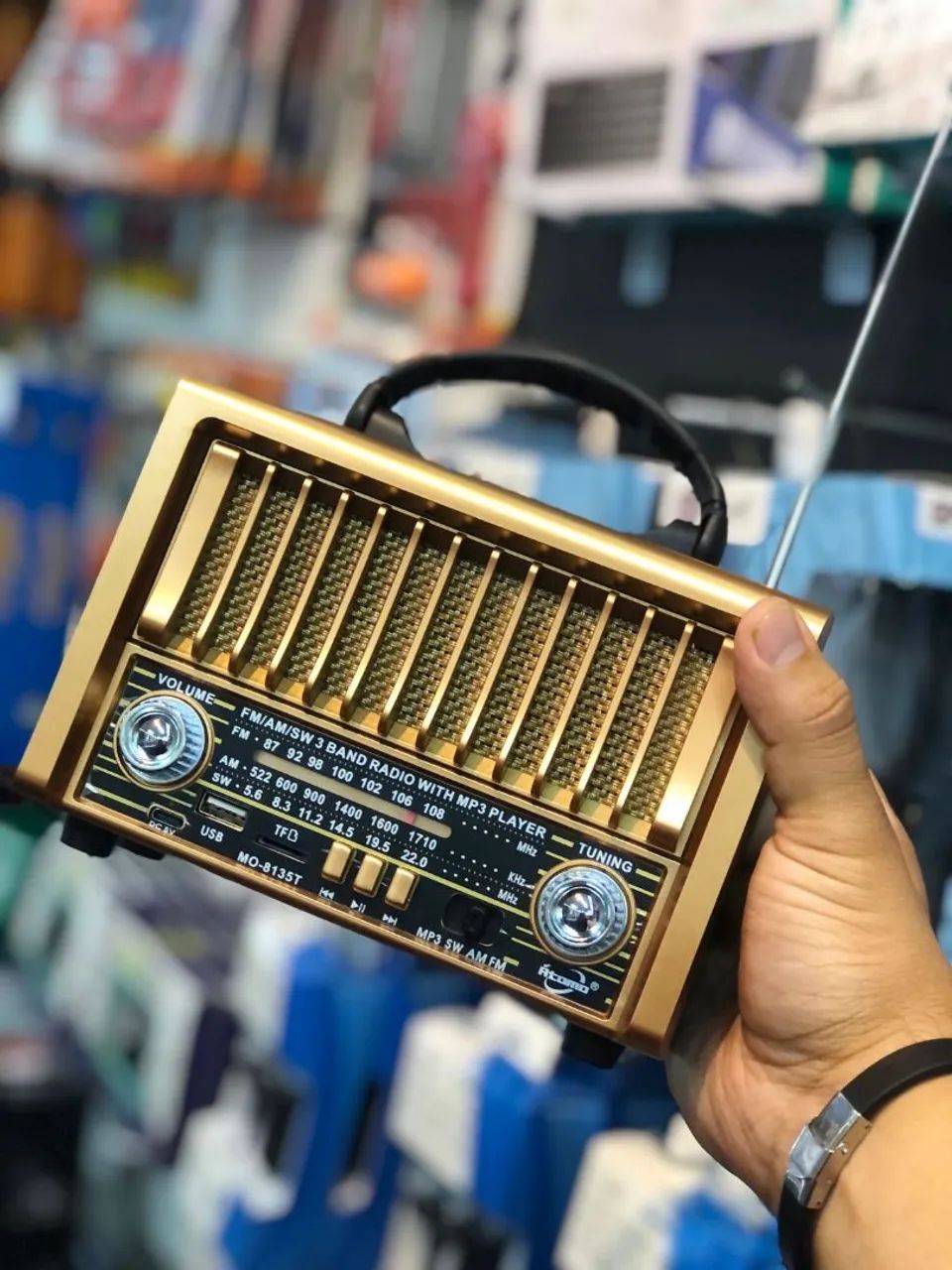 Rádio Vintage com MP3 Player e 3 Bandas - MO-8135T