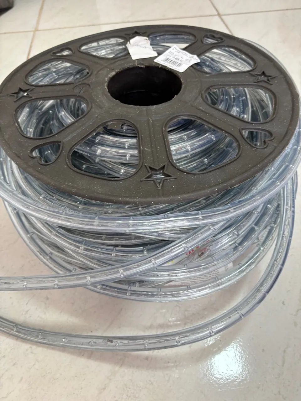 Vendo 39 metros de mangueira de led na cor verde  - Foto 4