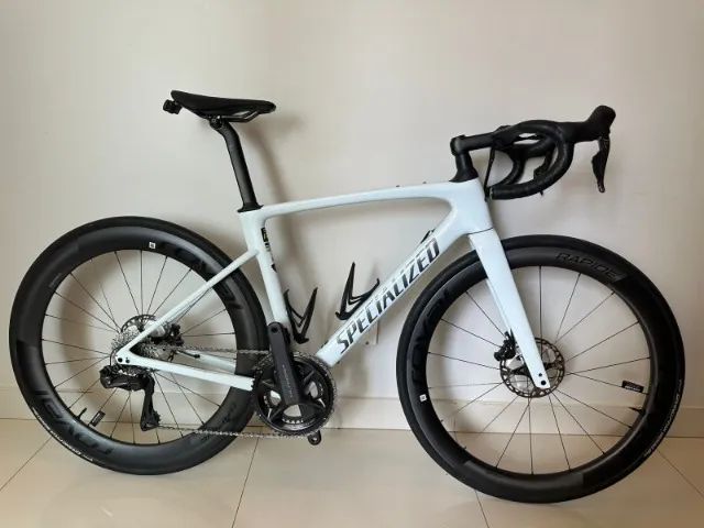 Specialized Roubaix seminova - bicicleta Speed