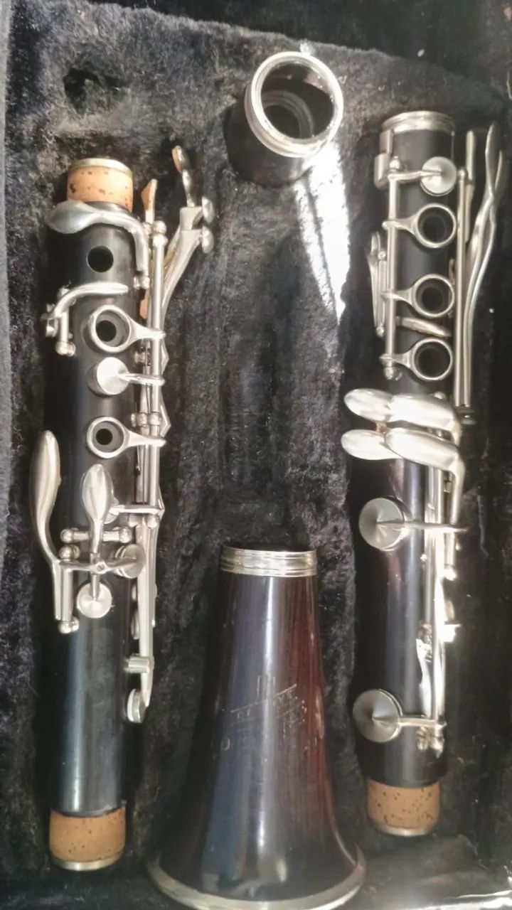 Clarinete Inglesa em madeira