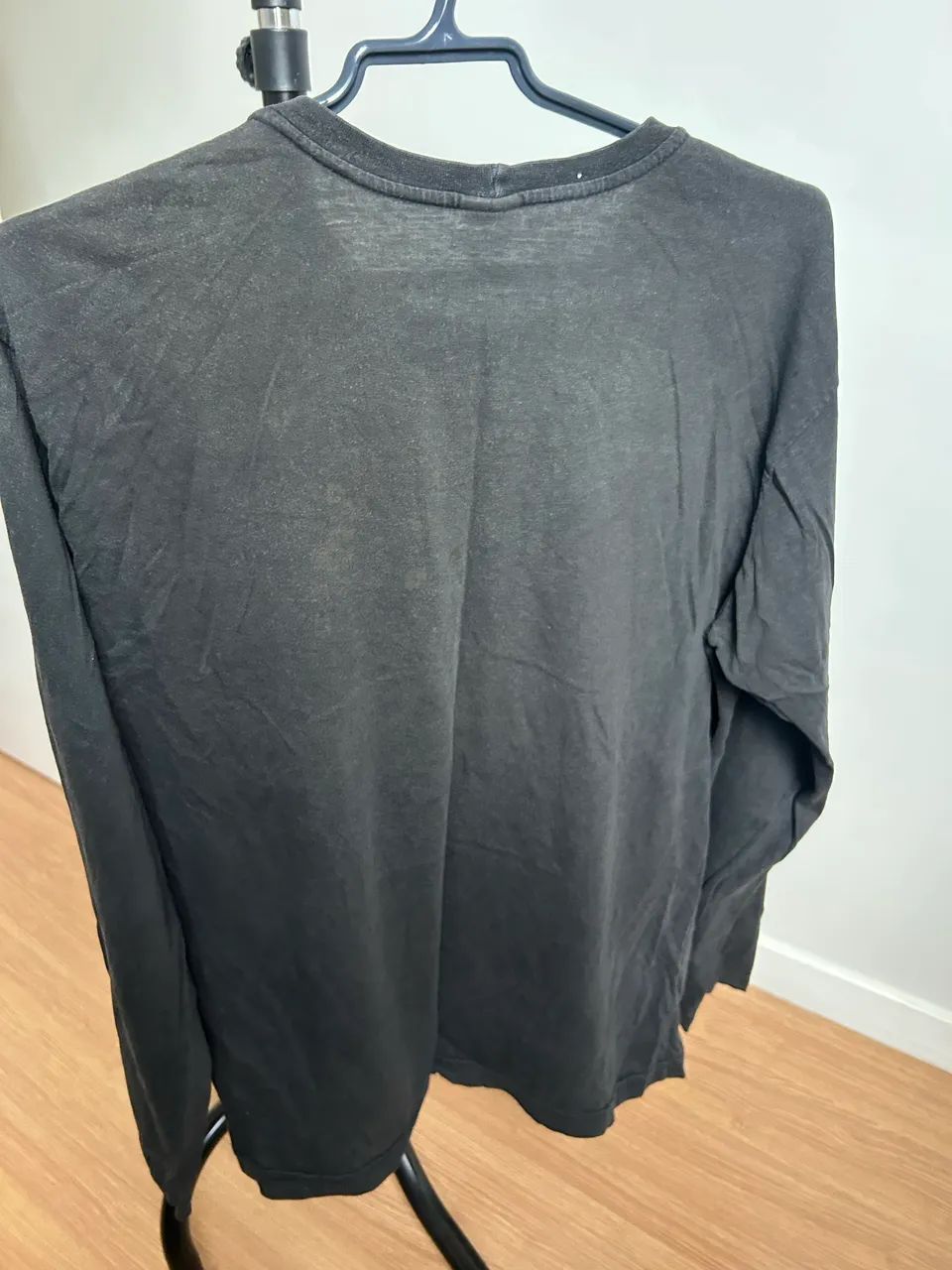 Blusa preta tamanho M - Foto 2