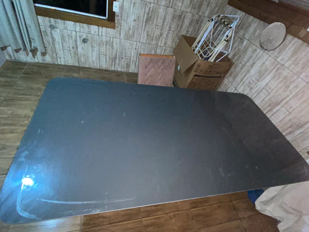 Mesa de vidro 64840795284737121