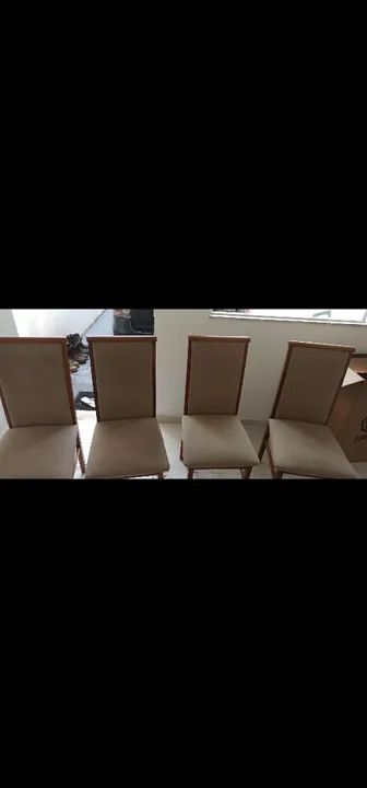 Conjunto de 4 Cadeiras de Jantar em Madeira - Foto 2