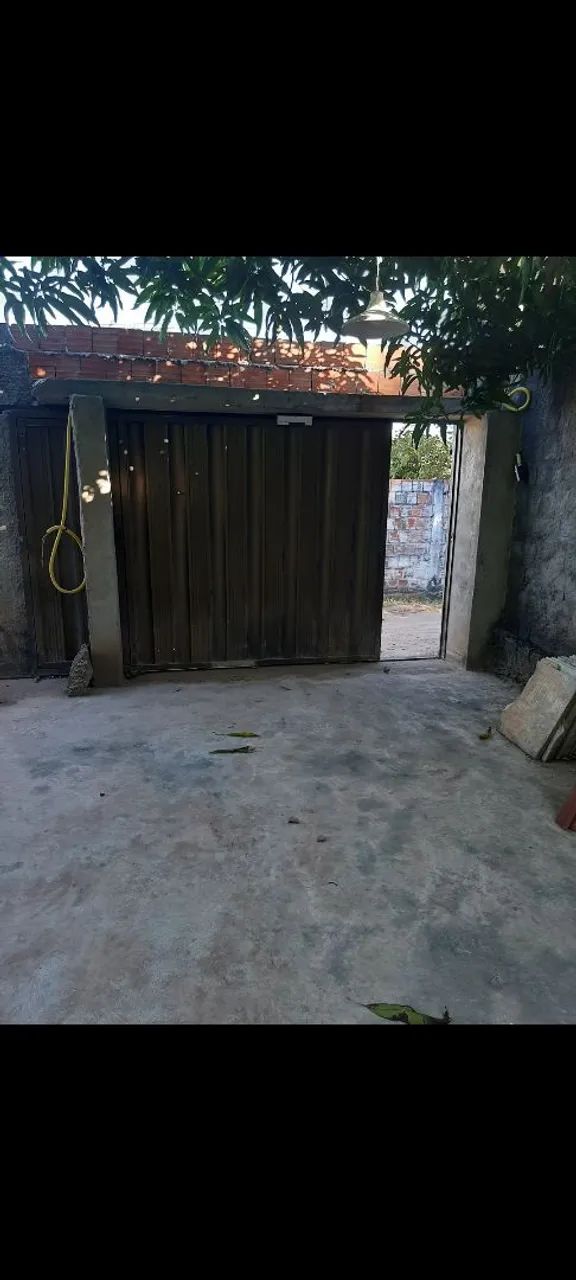 Vendo terreno com uma casa