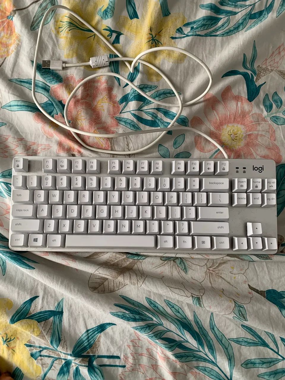 Teclado Mecânico Logitech TKL
