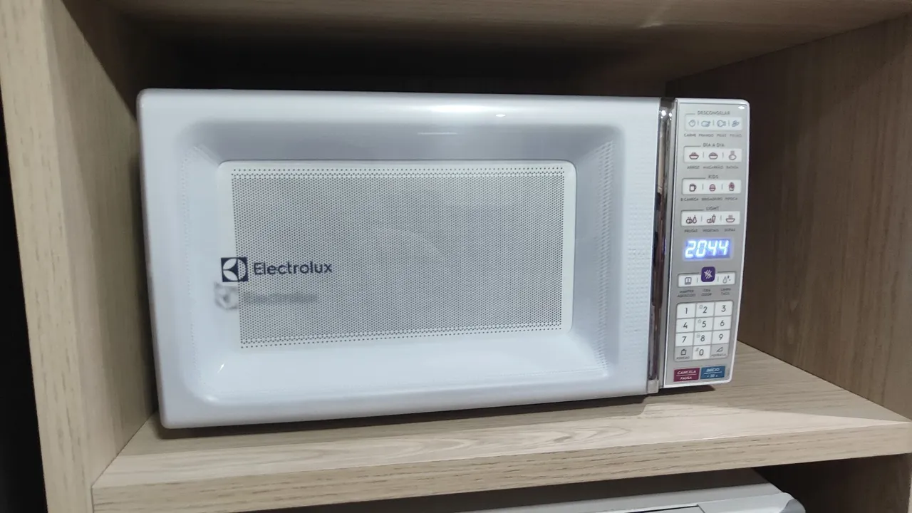 Micro-ondas Electrolux 34L