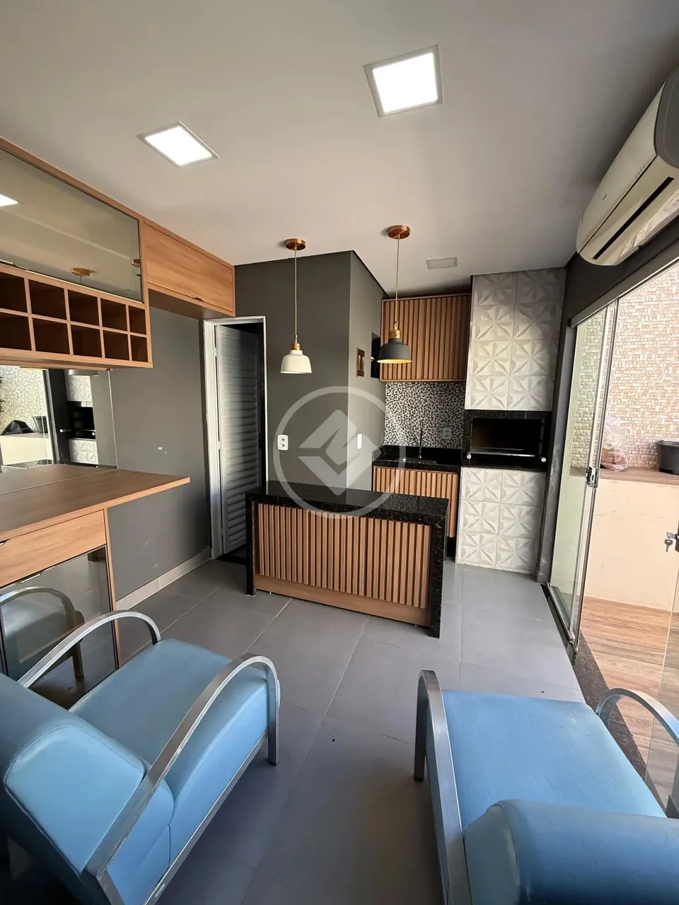 CASA A VENDA NO CONDOMÍNIO ESMERALDA - ÁREA 91M2 - 2 QUARTOS - ÁREA GOURMET COM PISCINA E