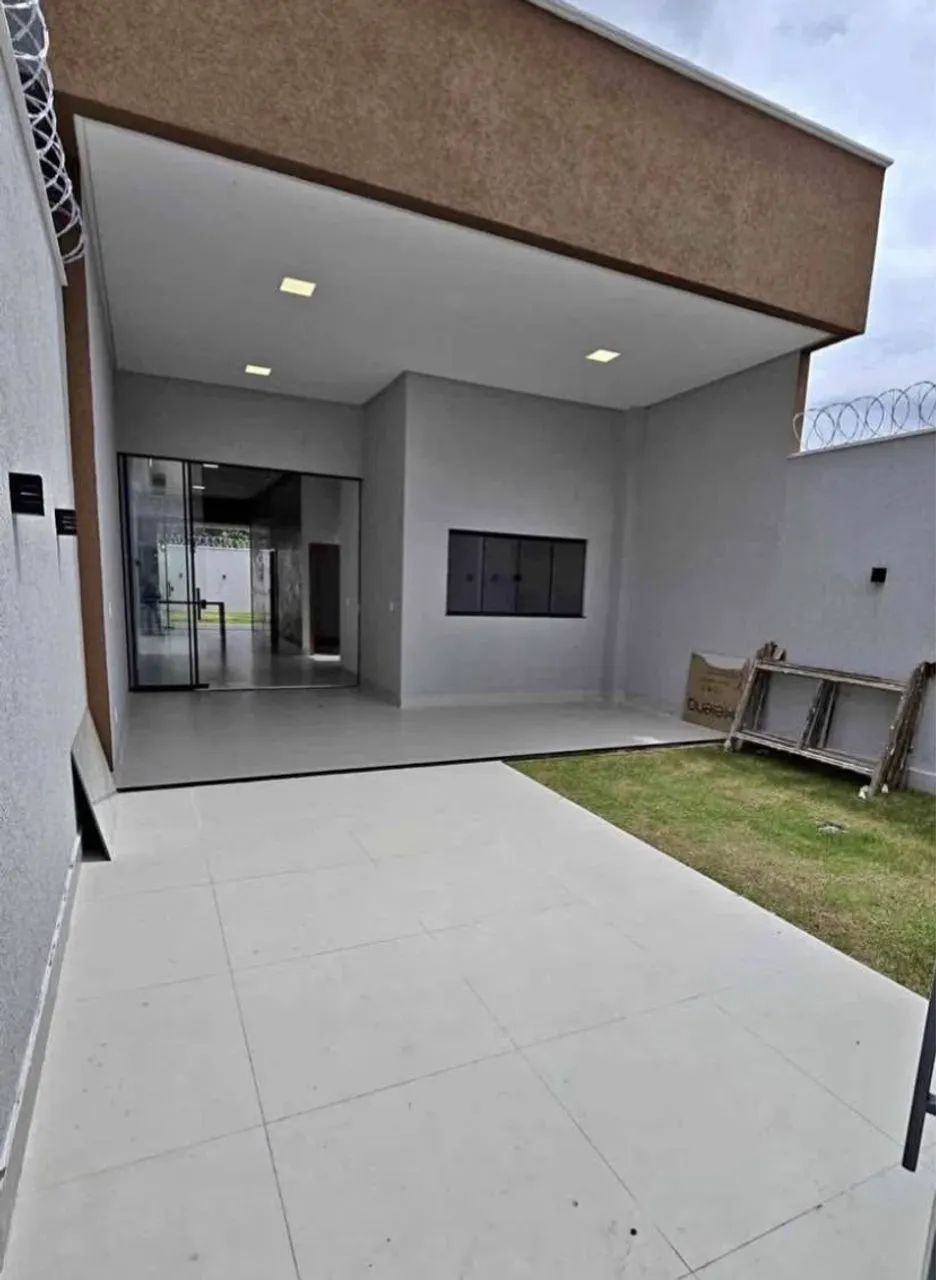 CASA NA SANTA AMÉLIA - L 