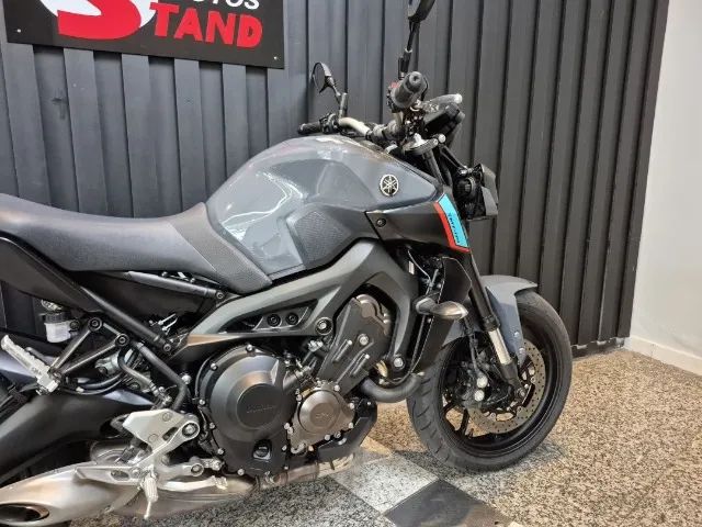 Yamaha MT-09 - Foto 2