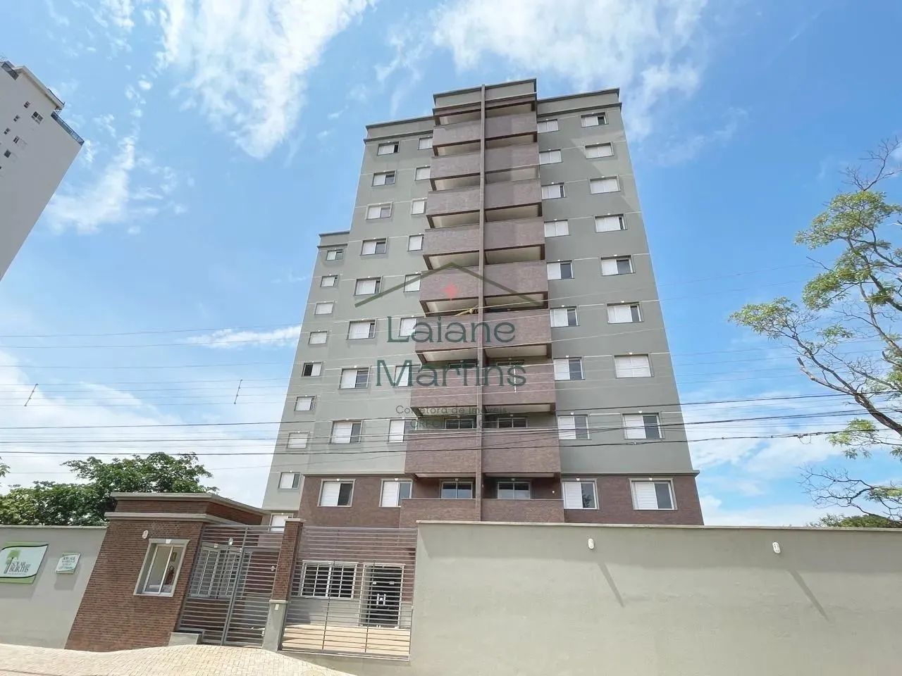 Apartamento à venda - 306 sul - 3 quartos (uma suíte) - moveis planejados