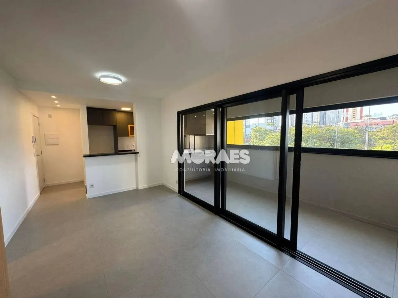 Apartamento com 2 suítes para alugar, 78 m² por R$ 3.500/mês - Residencial Plaza de Madrid