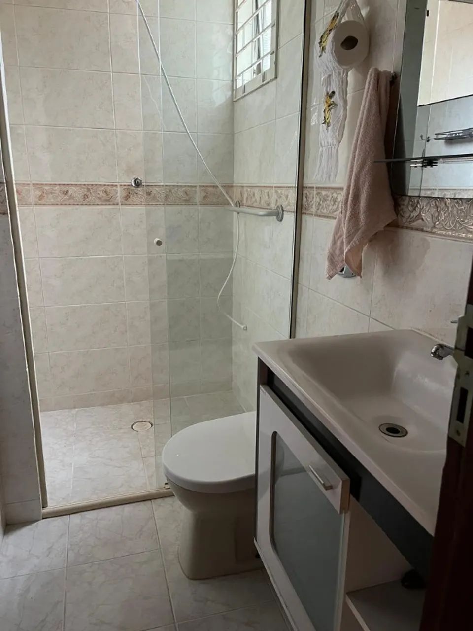 Apto mobiliado para alugar no Centro Cívico, com 3 quartos, direto com proprietário - Foto 5