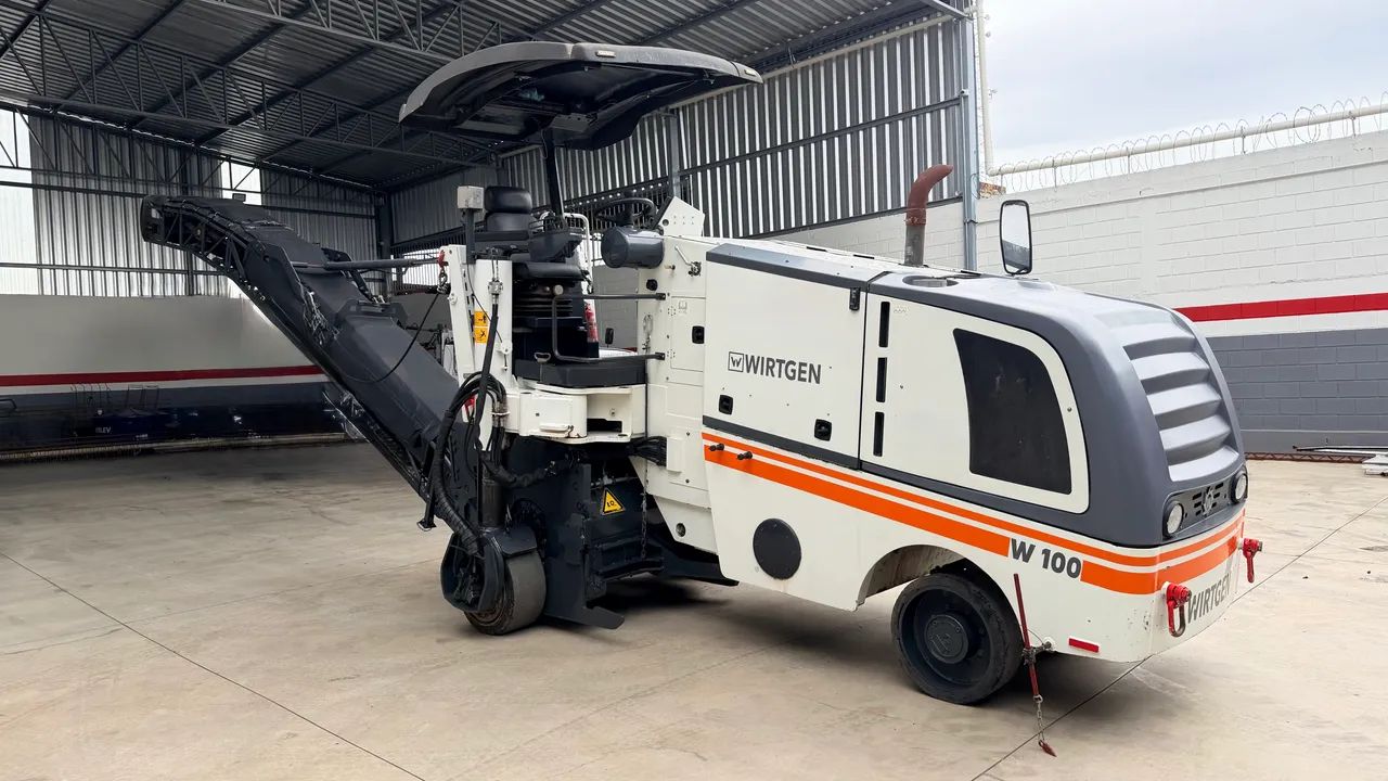 Fresadora de Asfalto Wirtgen W100