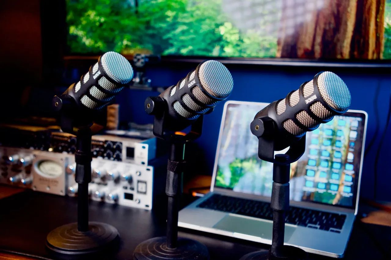 3 MIC RØDE Podcast e Gravação - Foto 4