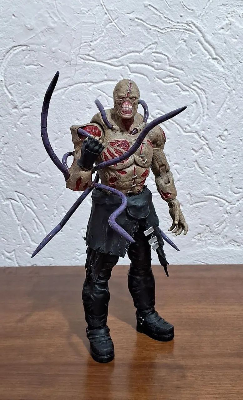Nemesis Type 2 Resident Evil 3 Custom Action Figures