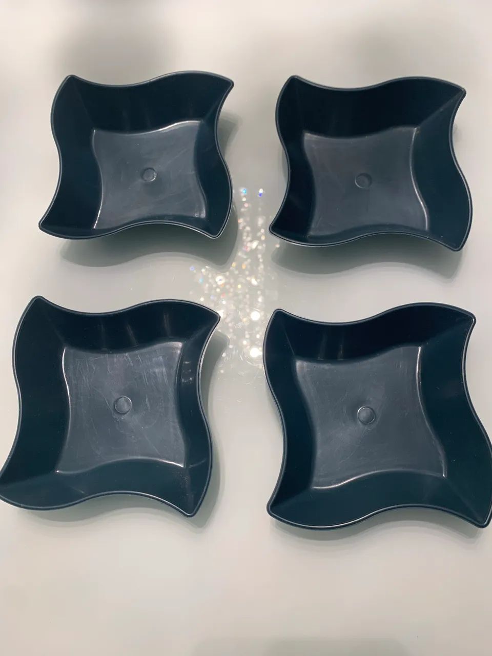 Kit de Tigelas 4 vidro transparente 12x6cm + 4 de plástico rígido 15x15x4cm altura  - Foto 4