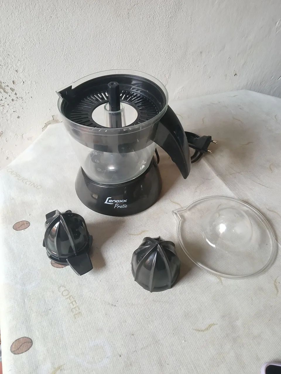 Espremedor de Limão Lenoxx Prático - Foto 2