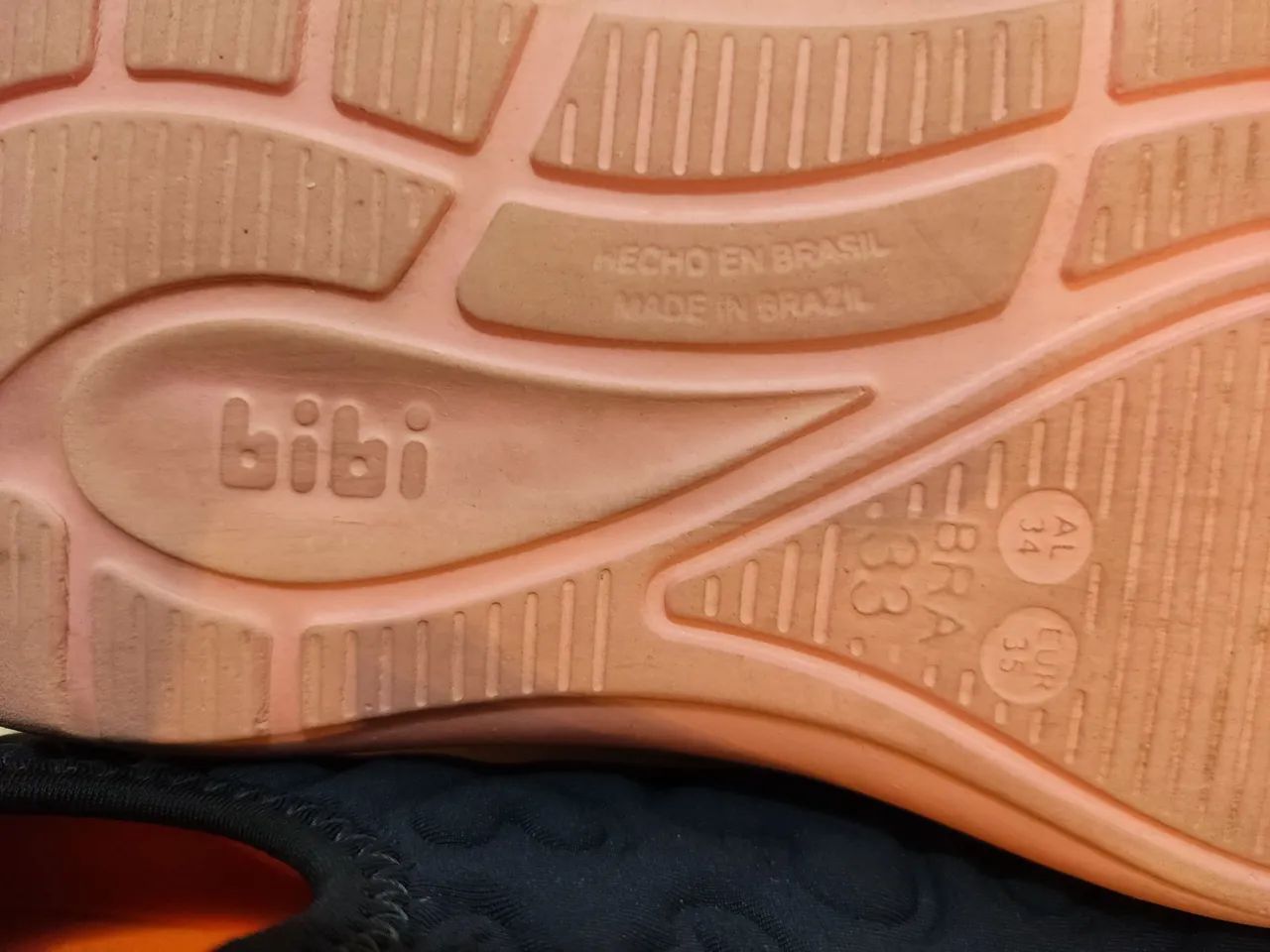 Tênis da Bibi número 33 - Foto 3