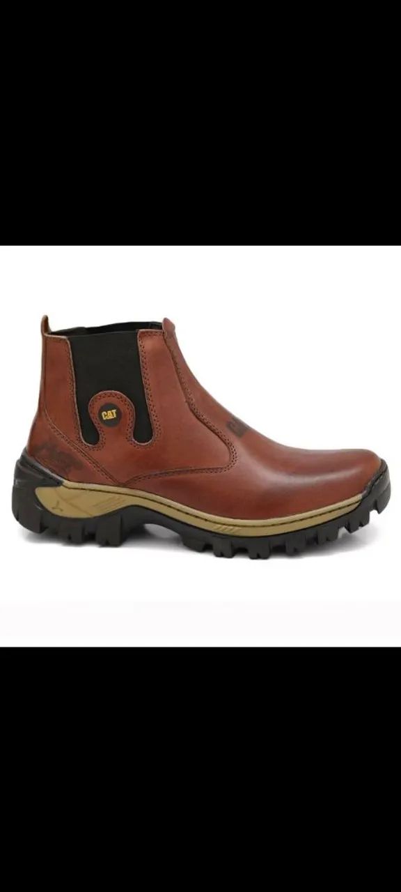 Bota CAT impermeável 