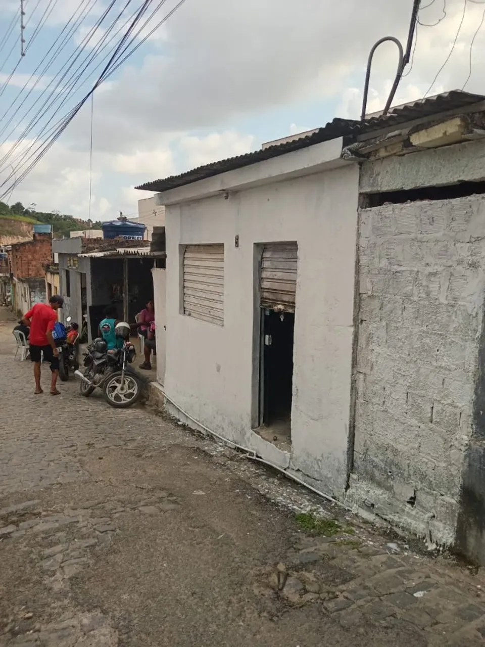 Vende box Comercial dois carneiro baixo  ou alugar  *  francy 