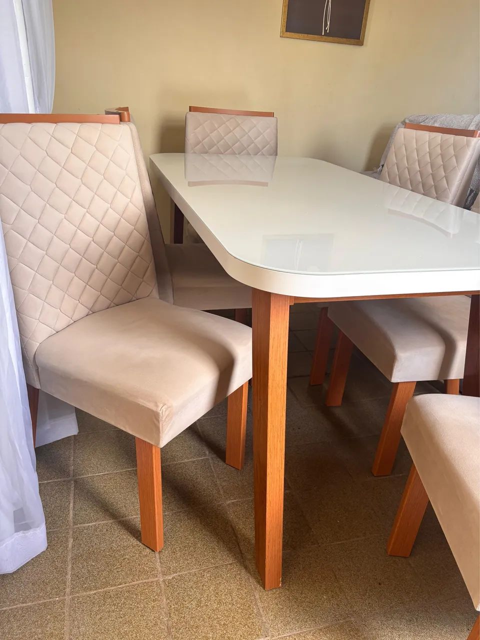 LINDA MESA COM 6 CADEIRAS 64307304970242122