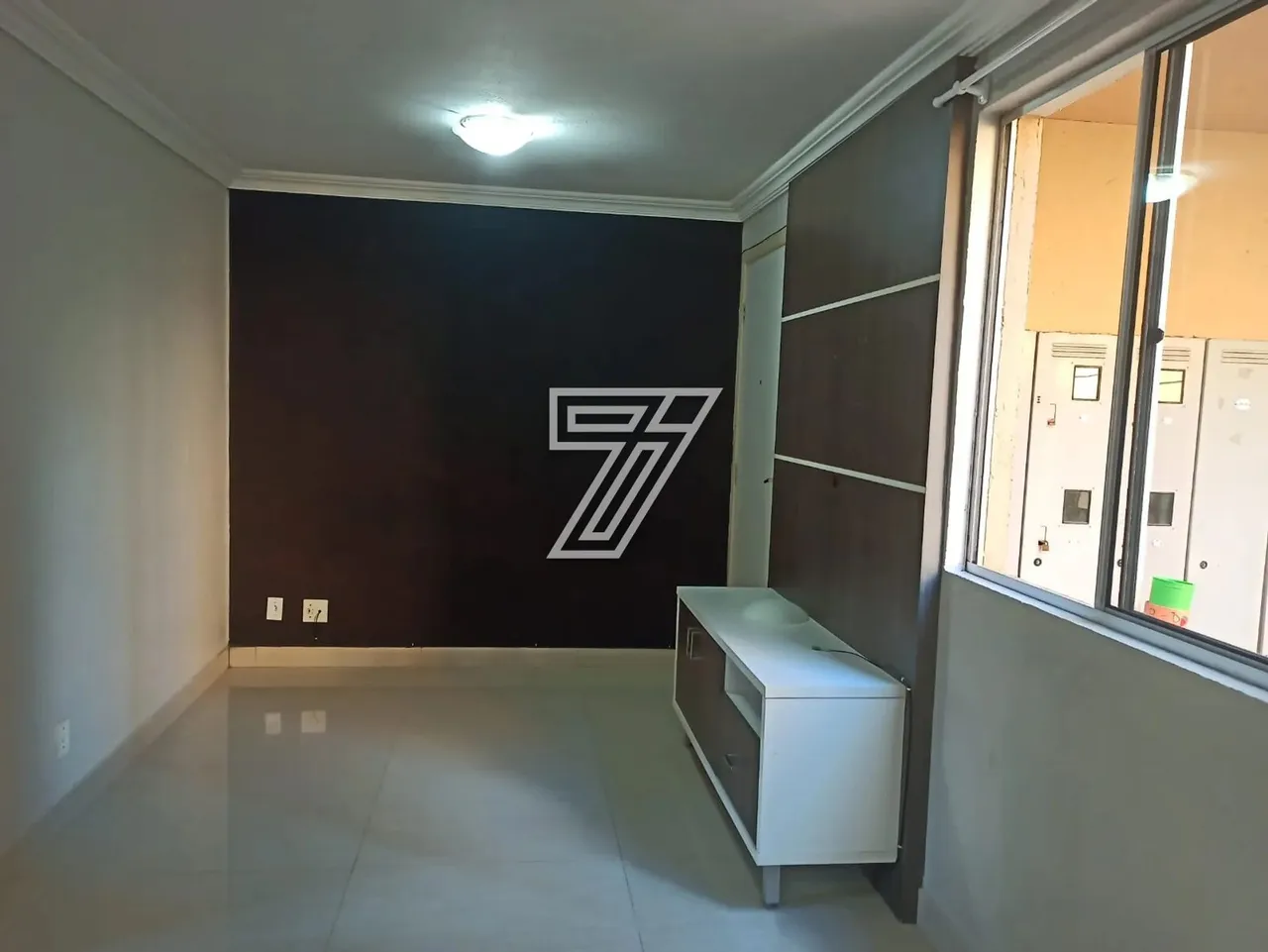 APARTAMENTO com 2 dormitórios à venda com 47.03m² por R$ 250.000,00 no bairro Sítio Cercad
