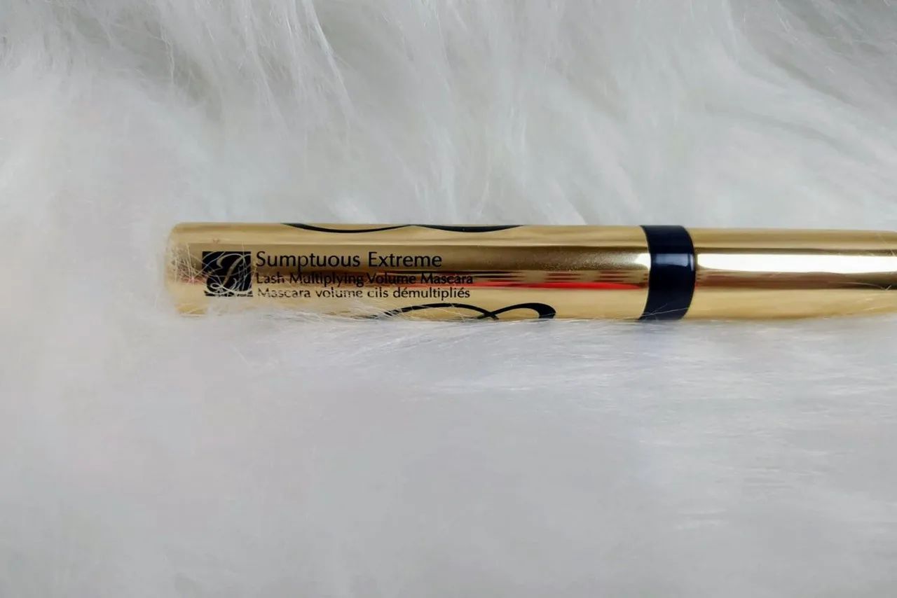 Máscara de Cílios importada Estée Lauder Sumptuous Extreme  - Foto 5