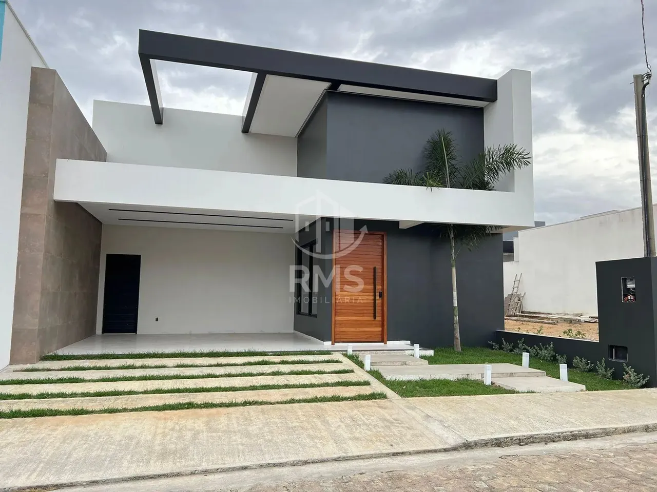 Vendo casa no condomínio Pedro Tertuliano bairro Planalto Arapiraca-AL