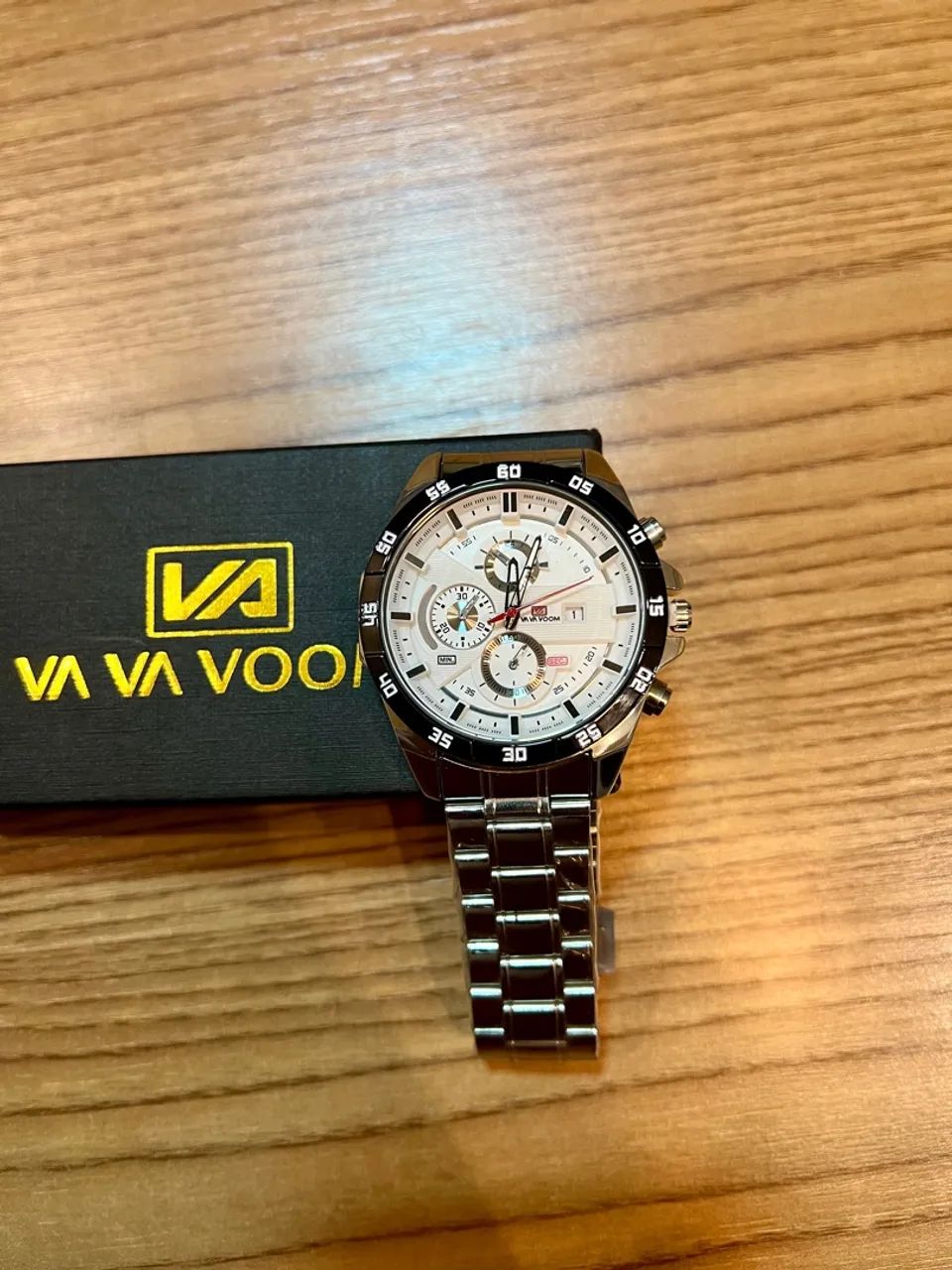 Relógio Masculino Va Va Voom 46mm - Militar com Pulseira Metálica Prateada