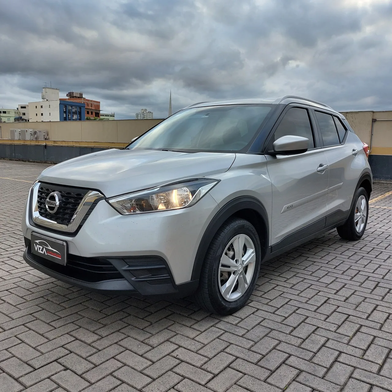 NISSAN KICKS 2018 Usados e Novos
