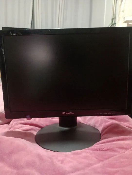 Monitor LCD 21.5 polegadas InfoWay