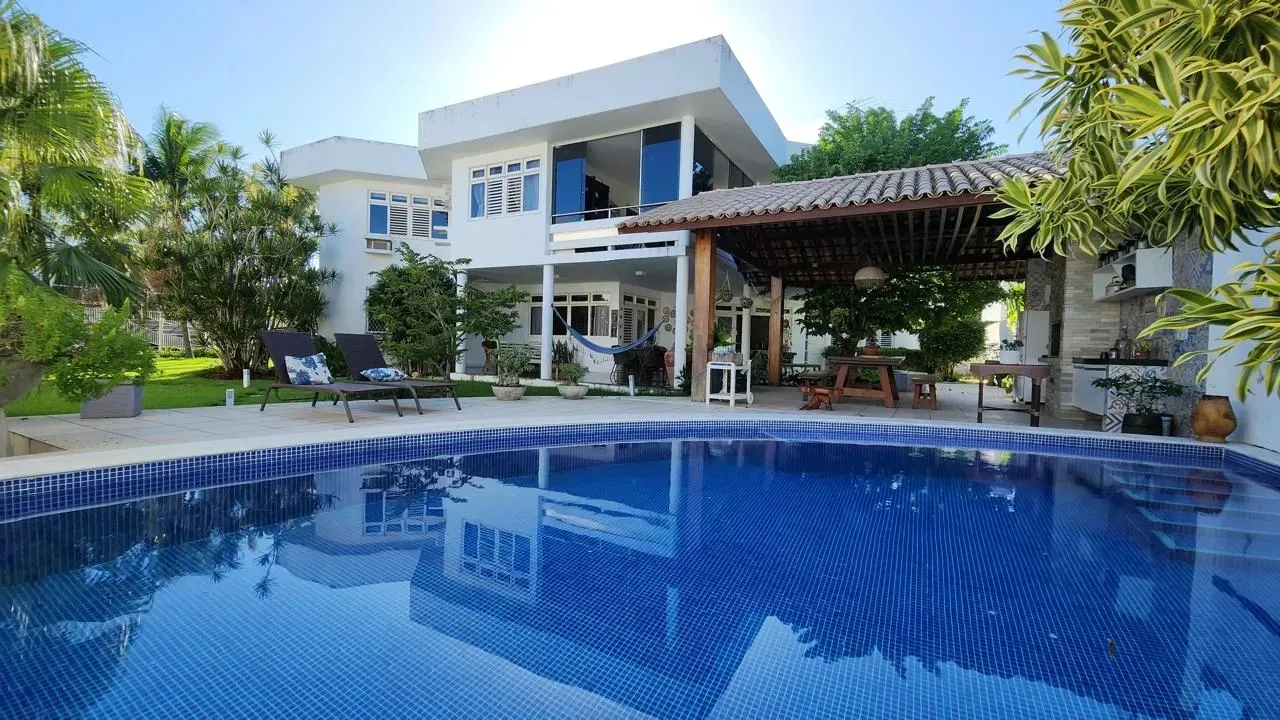Casa Alto Padrão à Venda no Jardim do Horto 4 Suítes! Leia a Descrição!